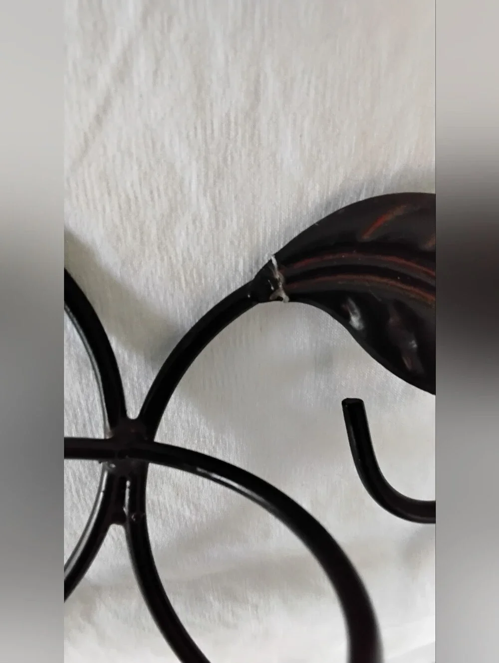 Black Metal Leaf Scroll Wall Decor - Unbranded